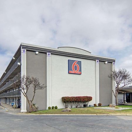 Studio 6 Mesquite, Tx Town East Экстерьер фото
